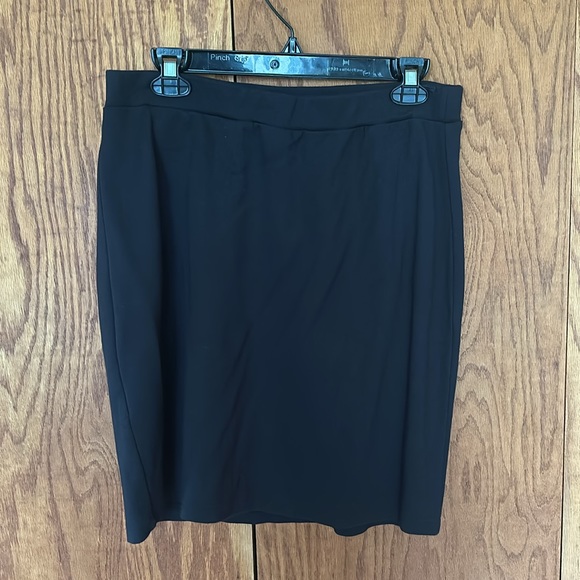 L.L. Bean Dresses & Skirts - Lot of 4 Pencil Skirts